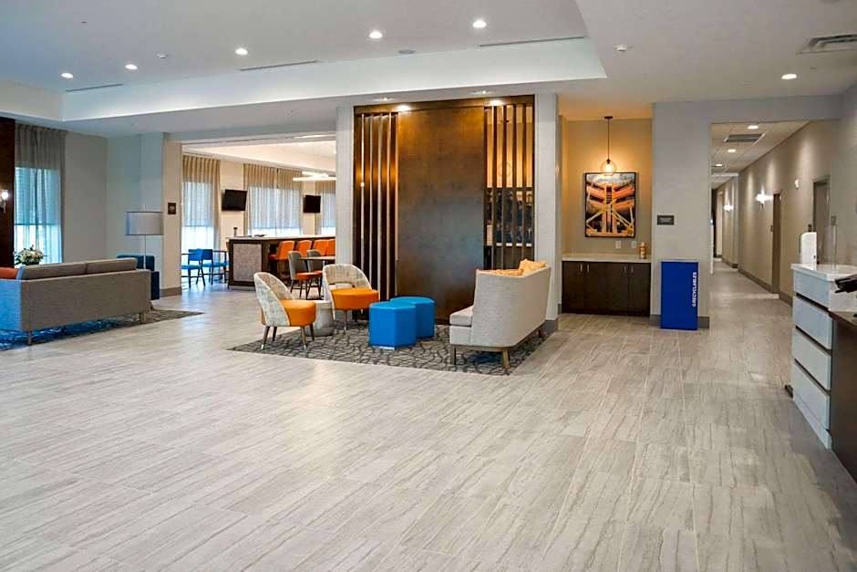 Comfort Suites Gainesville Near University