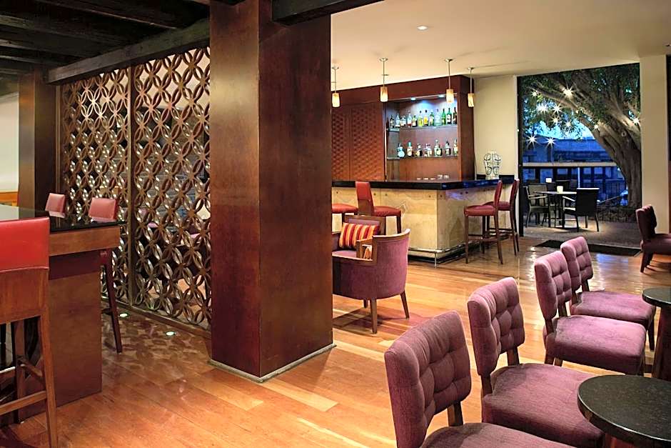 Marriott Puebla Hotel Meson Del Angel