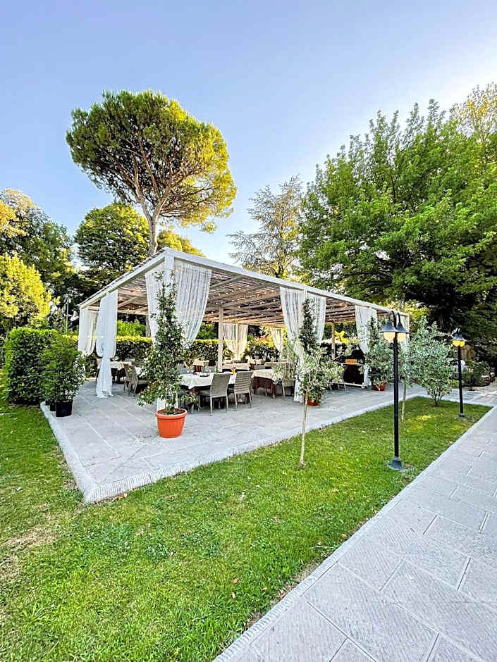 Hotel Hambros - Il Parco In Villa Banchieri