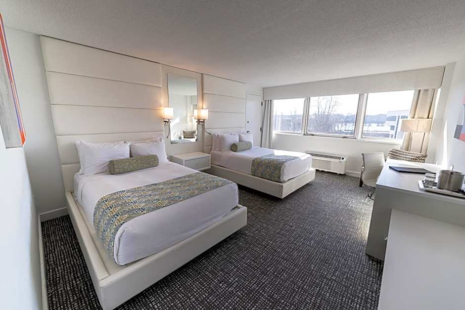 Oyster Point Hotel