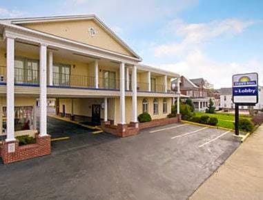 Days Inn by Wyndham Waynesboro