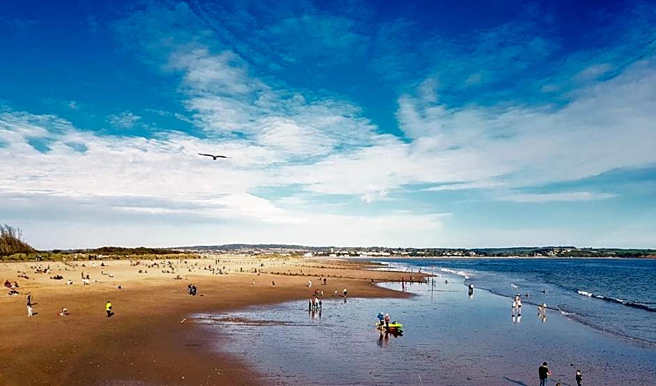 Dawlish Warren Holidays