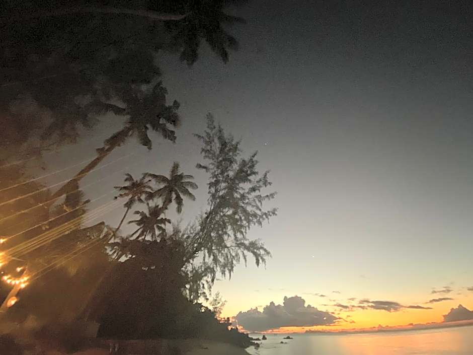 Secret Beach Bungalows