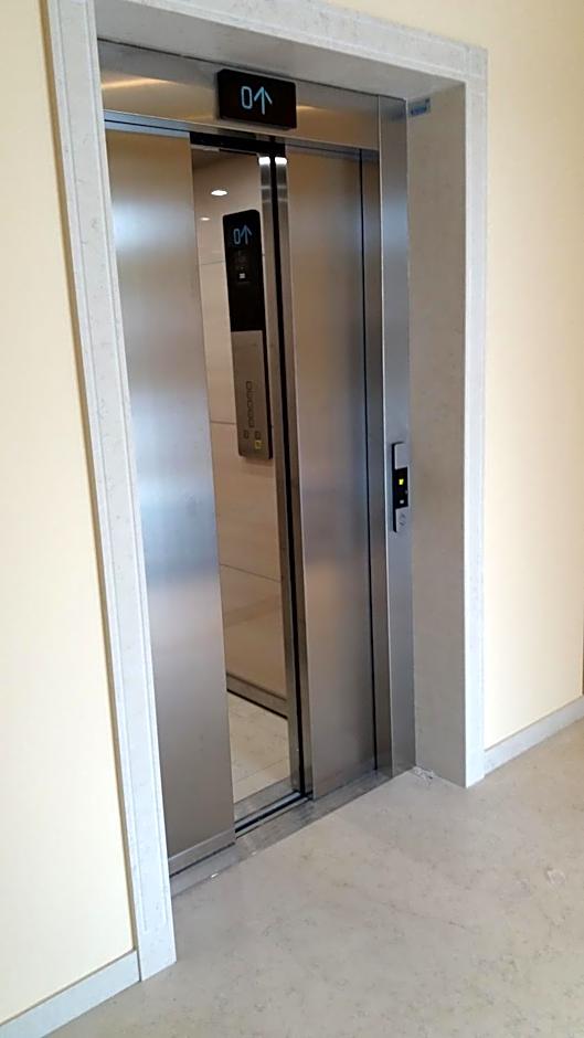 Quirinus Venetia Properties