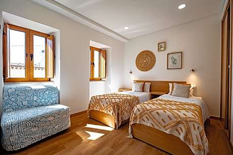 Twin Room with Private Bathroom