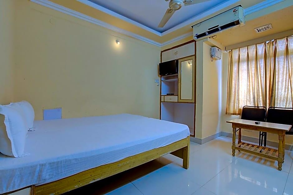 Hotel Rajdhani Plaza