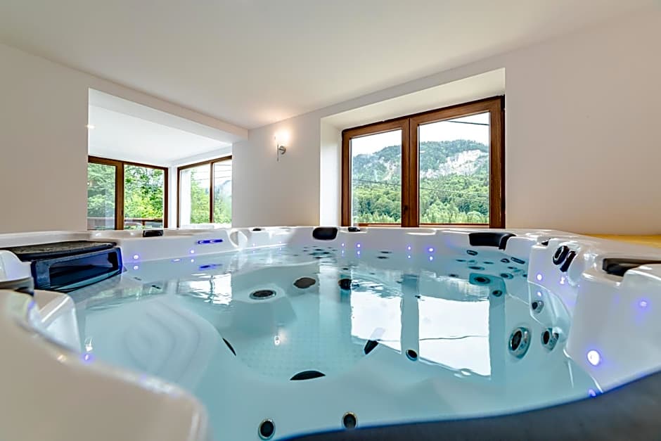 Yael Luxury Apartments 3