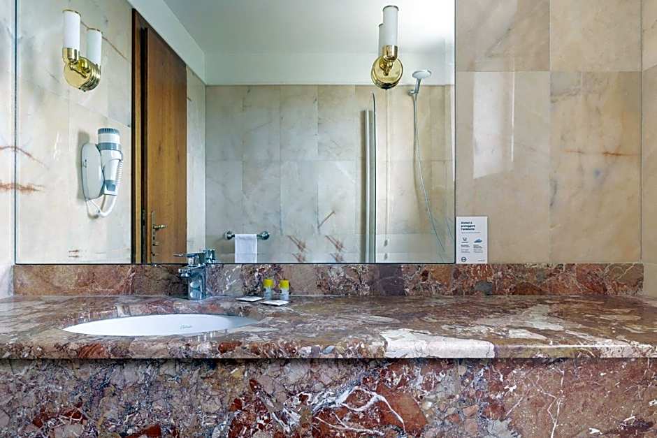 B&B Hotel Affi - Lago di Garda