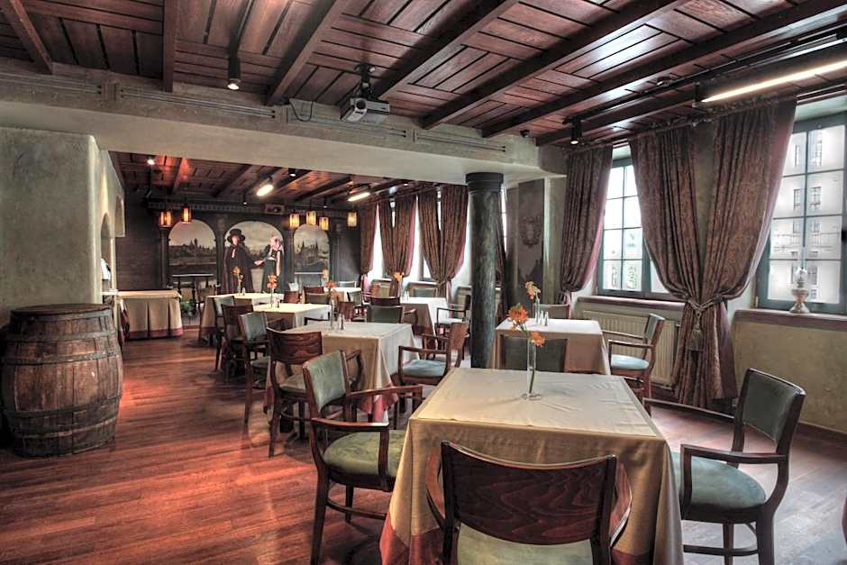 Hotel Holland House Old Town
