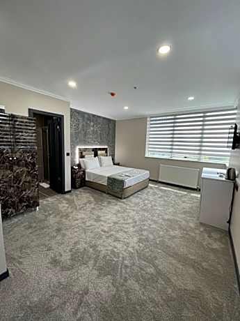 Standard Double Room with View