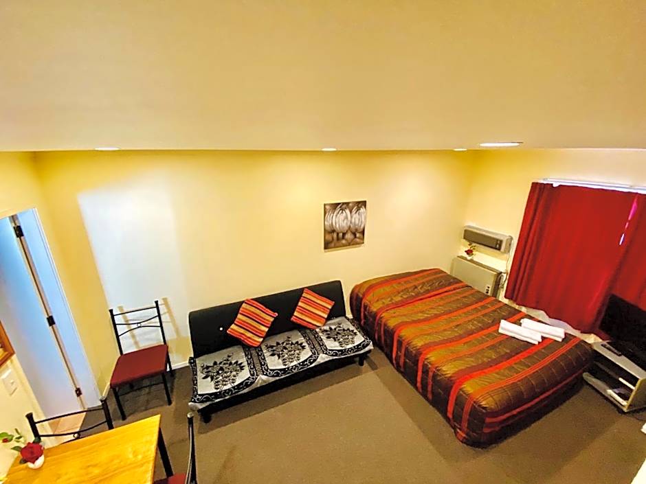 Baden Lodge Motel - PRIVATE SPA Bath