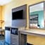 Super 8 by Wyndham Kokomo
