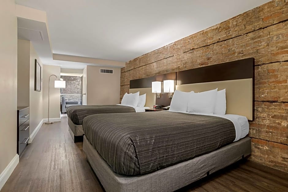 Best Western Plus St. Christopher Hotel