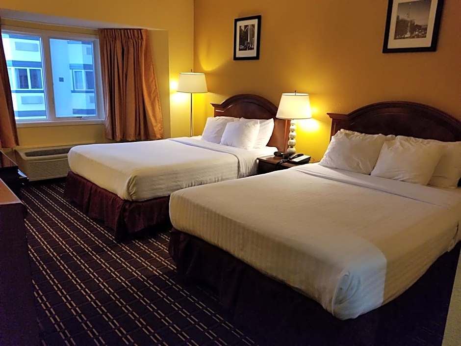 Comstock Inn & Conference Center