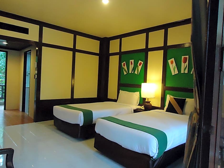 Photo 1 of 7 of 1 Double Bed or 2 Beds