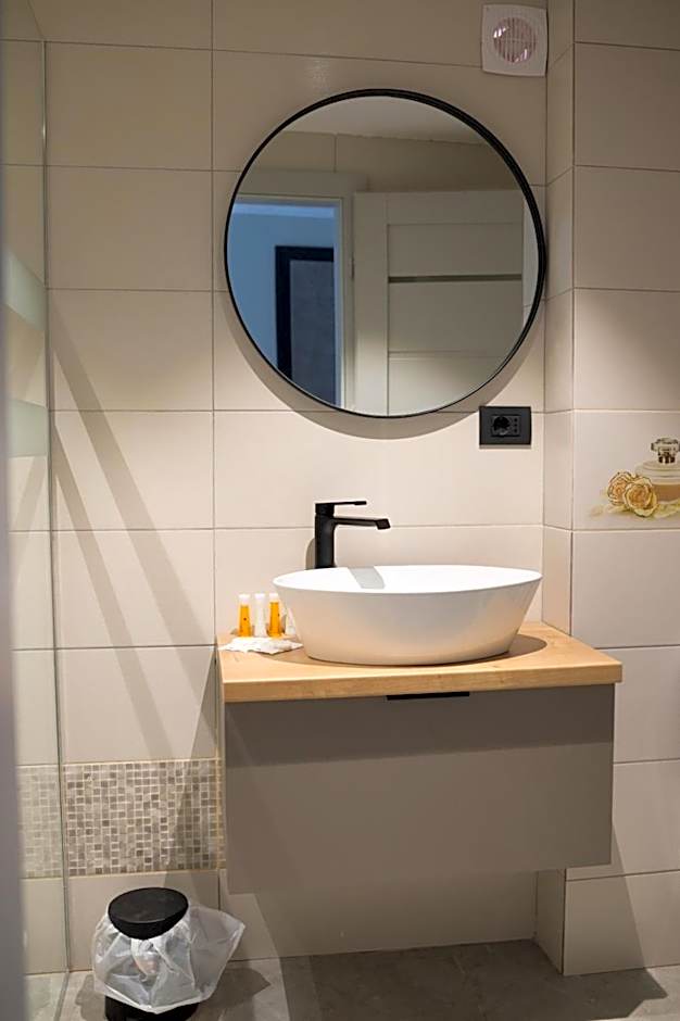 Hotel Plutitor Lebăda