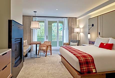 Superior King Bed