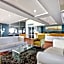 Dolphin Beach Hotel