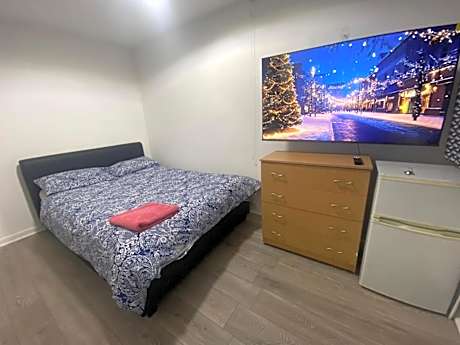 THE HEATHROW LODGE LONDON Uk