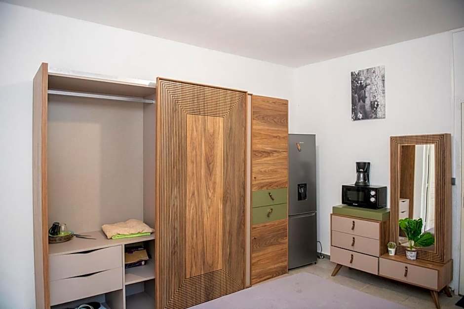 Guest Mtsangamouji / Gîte