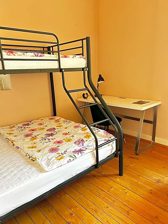 Zimmer 1 Innenstadt Hostel - Denkmalschutz