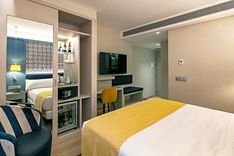 Double or Twin Room with Balcony