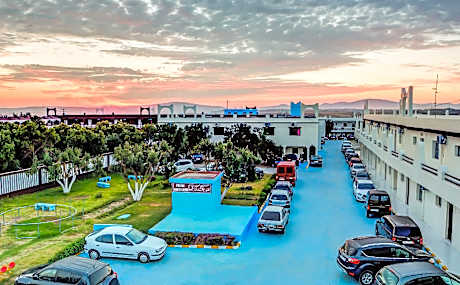 Hotel-village touristique briech     