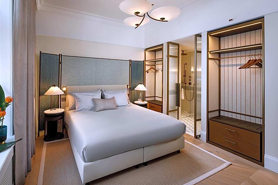 Small Luxury Hotel Ambassador a l'Opera