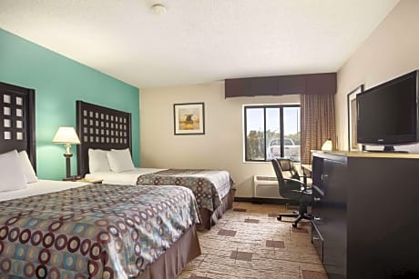 1 King Bed Non-Smoking
