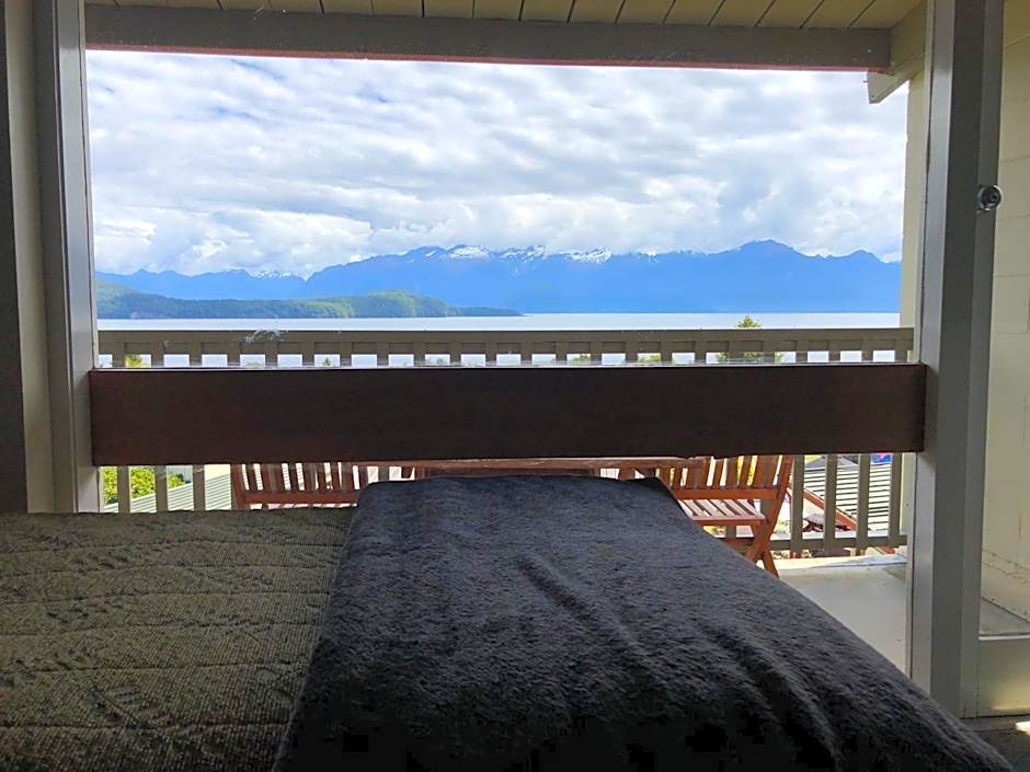 Manapouri Lakeview Motor Inn