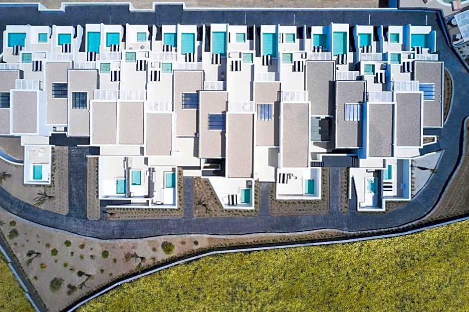 Cresanto Luxury Suites