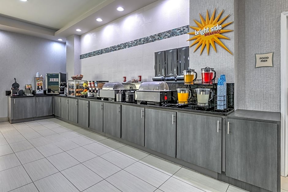 La Quinta Inn & Suites by Wyndham Weatherford