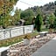 Bybee's Steppingstone Motel