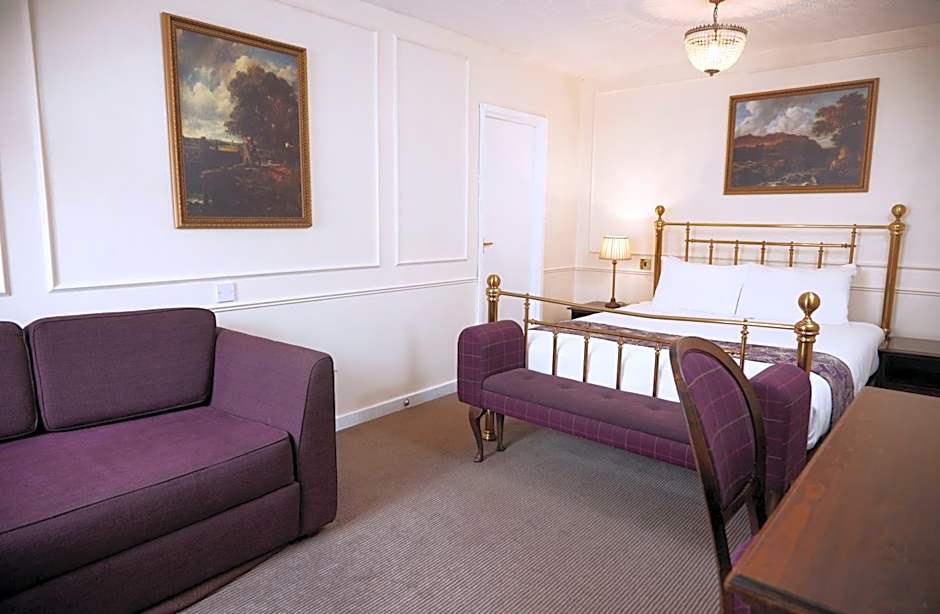 Cock Hotel by Greene King Inns