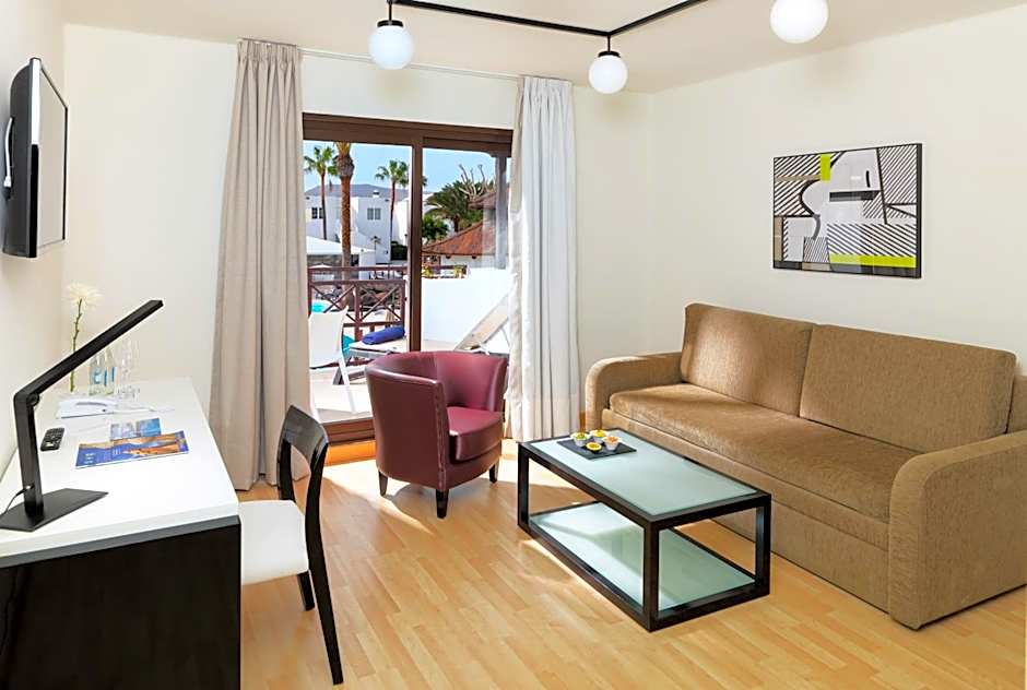 Boutique Hotel H10 White Suites - Adults Only