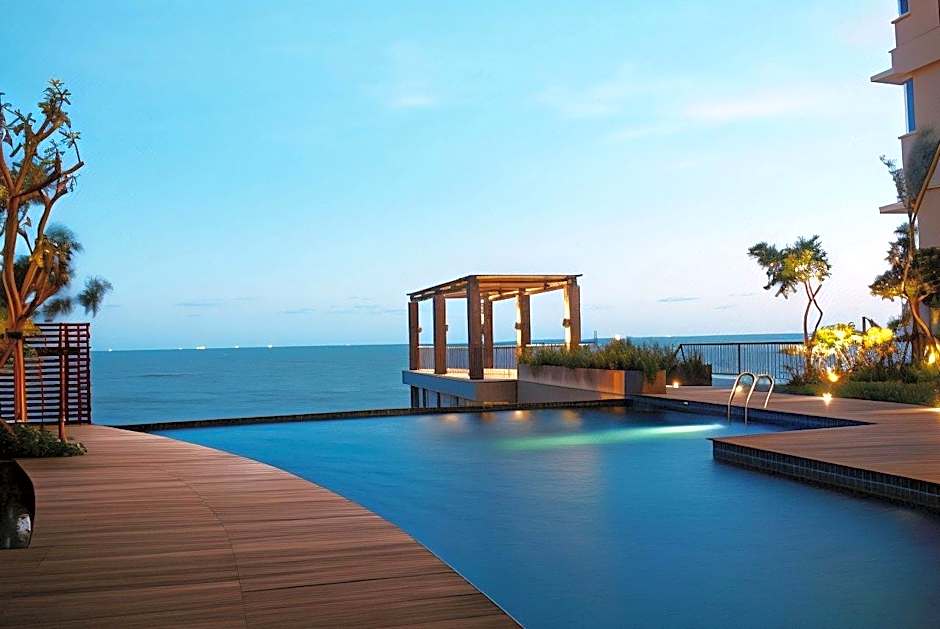 GOLDEN TULIP BALIKPAPAN HOTEL AND SUITES