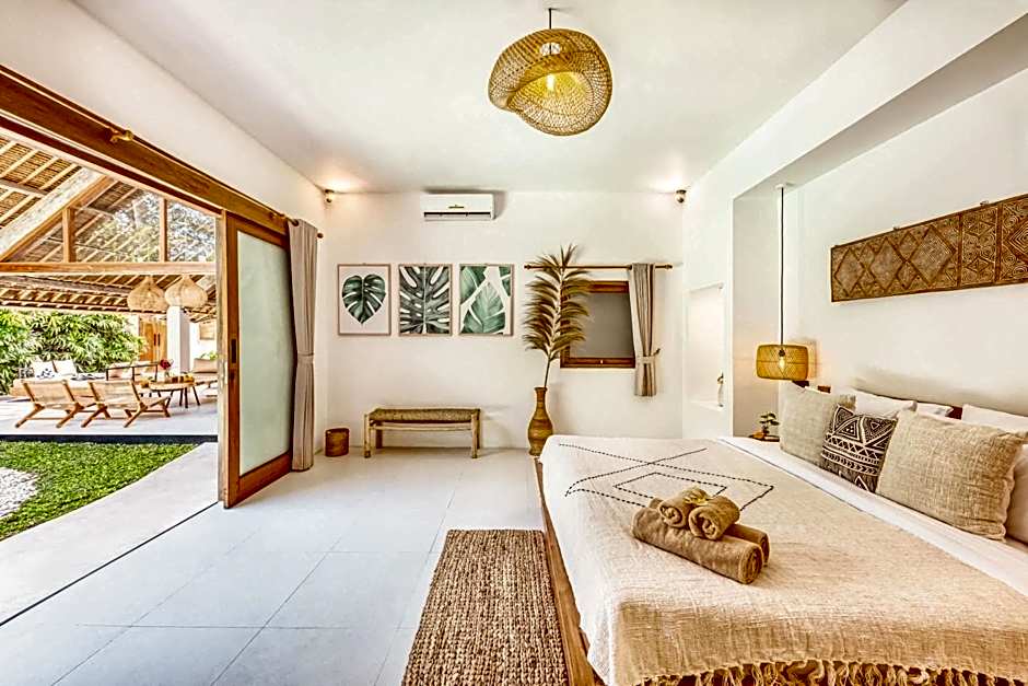 Villa Indigo - 5-BDR with huge pool and garden
