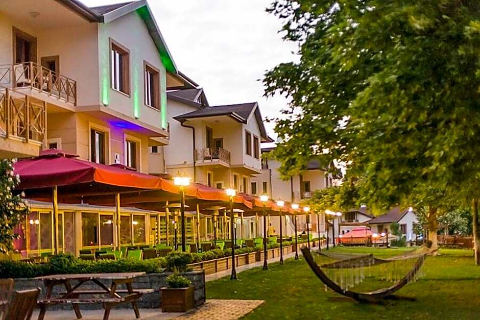 Park Polonezkoy Hotel