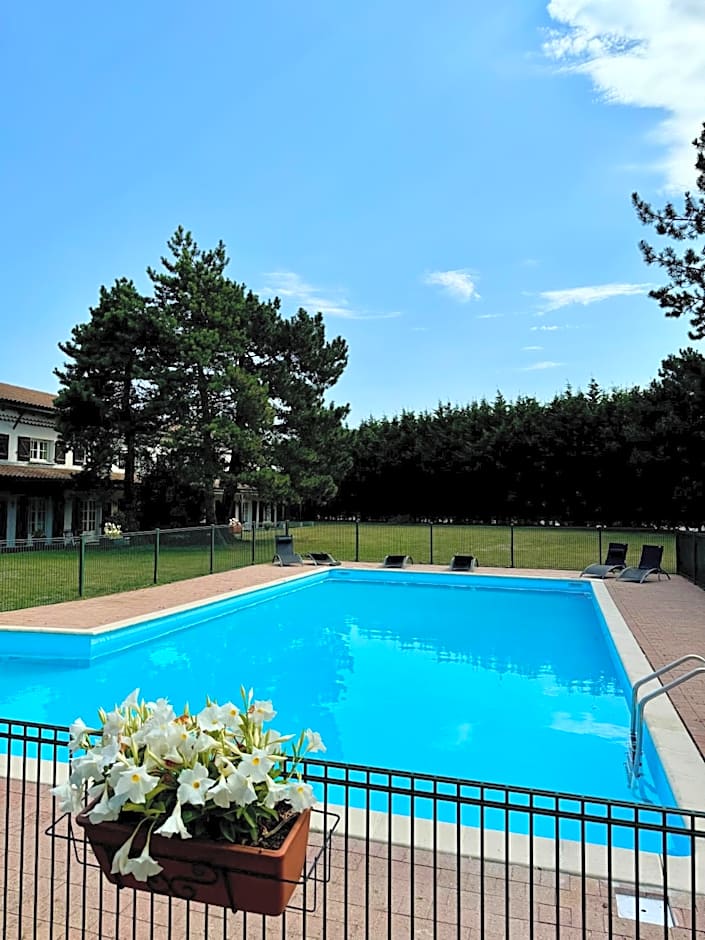 LOGIS Hôtel & Restaurant - LENSOTEL