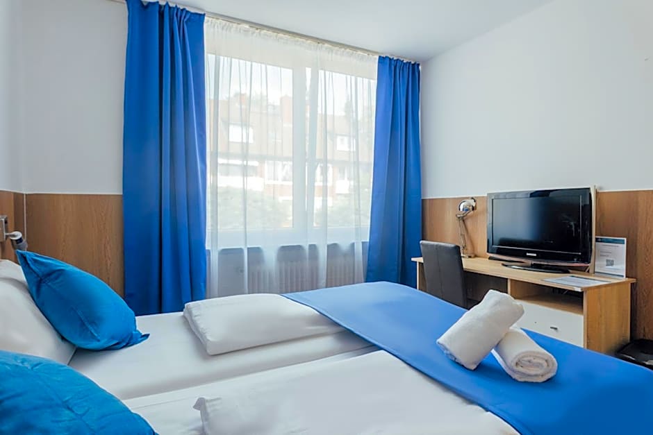 Hotel Hanseat Hamburg - Free Parking