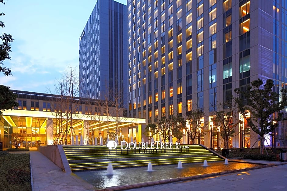 Photo 1 of 49 of DoubleTree By Hilton Hangzhou East