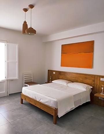 Triple Room with Terrace