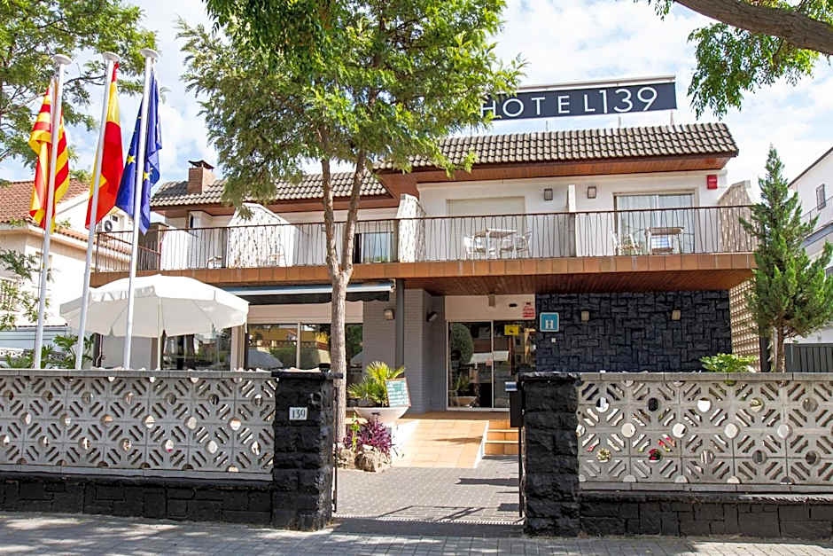 Hotel 139