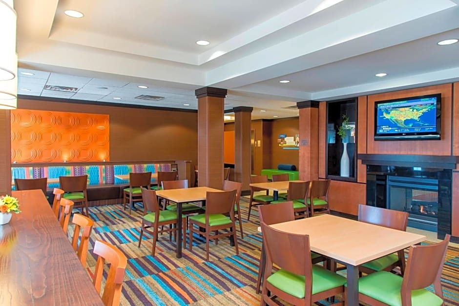 Fairfield Inn & Suites by Marriott Omaha Downtown