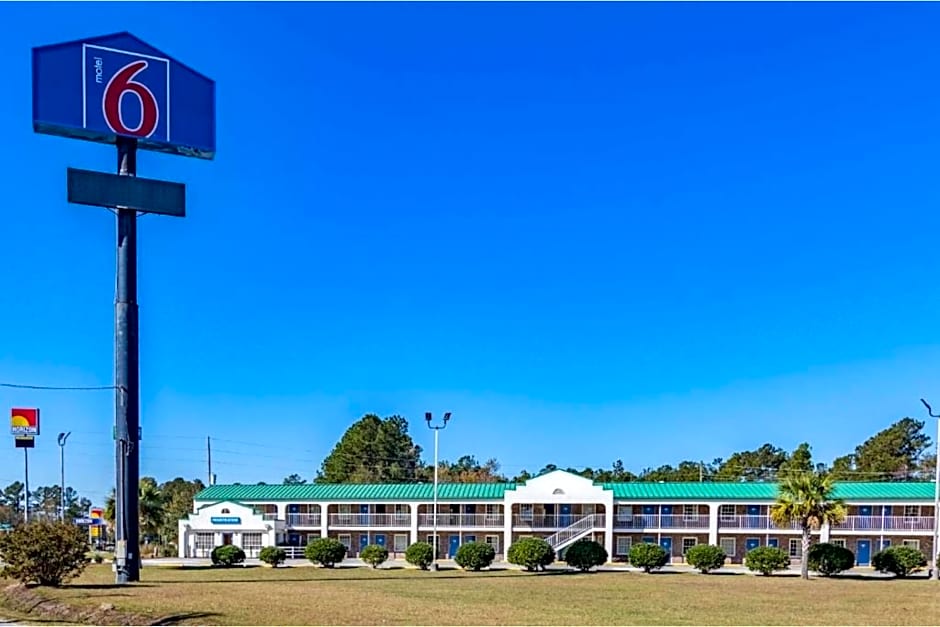 Motel 6-Walterboro, SC