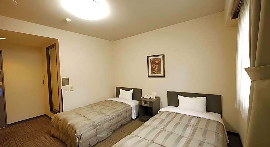 Hotel Route Inn Court Ina