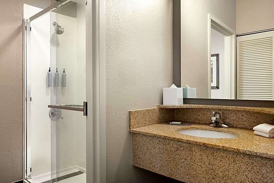 Courtyard by Marriott Charlotte Matthews