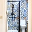 Vinyl Flat Bed & Breakfast - Rooms