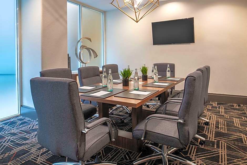 Embassy Suites By Hilton Hotel San Francisco-Airport, South San Fran.