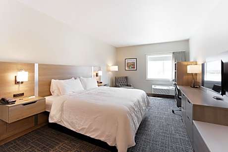 King Room - Non-Smoking
